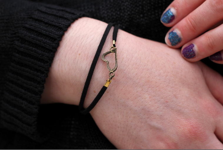 blog mode nantes bracelet coeur noir