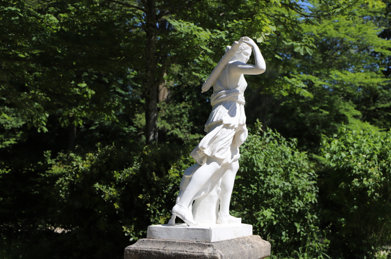 statue Diane Garenne Lemot